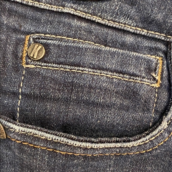 KUT jeans size 6 - Picture 4 of 7